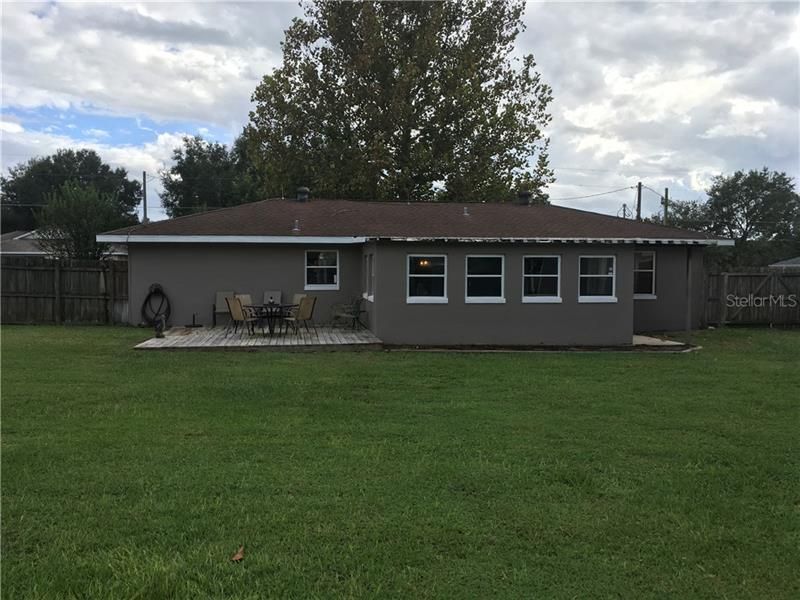 Recently Sold: $143,900 (2 beds, 2 baths, 1071 Square Feet)