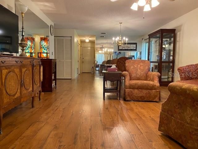 Recently Sold: $122,000 (2 beds, 2 baths, 1280 Square Feet)