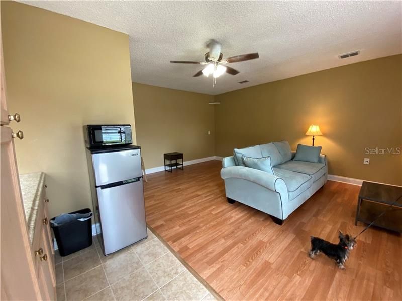 Recently Rented: $650 (1 beds, 1 baths, 203 Square Feet)