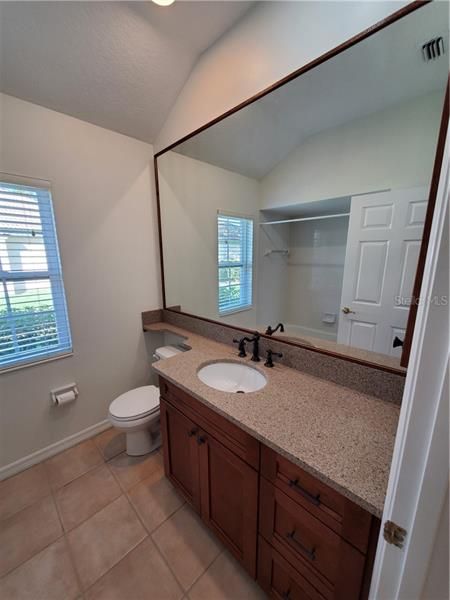 Недавно арендовано: $2,500 (4 спален, 3 ванн, 2314 Квадратных фут)