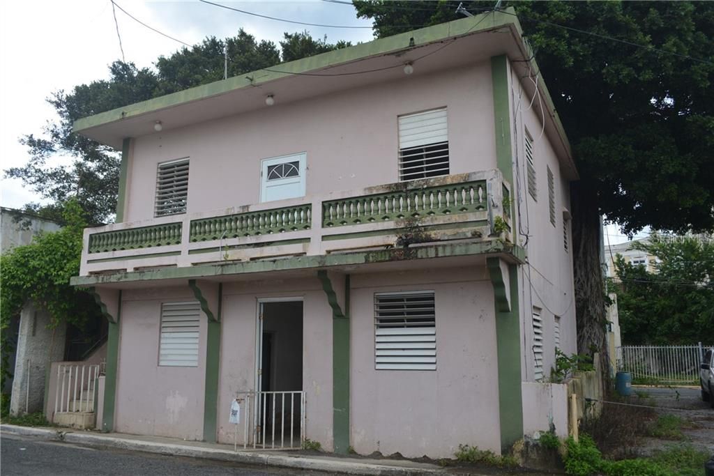 Vendido Recientemente: $55,000 (7 camas, 2 baños, 1366 Pies cuadrados)