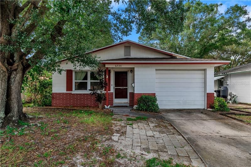 Recently Sold: $225,000 (3 beds, 1 baths, 1178 Square Feet)