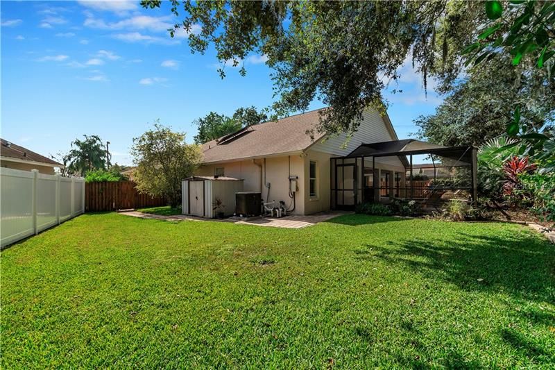 Recently Sold: $300,000 (4 beds, 2 baths, 2105 Square Feet)