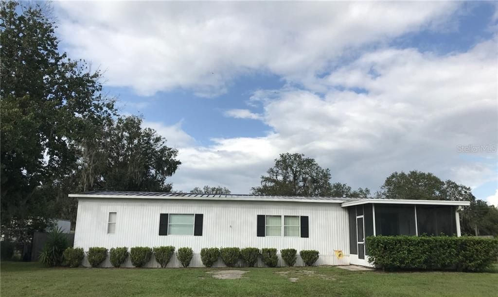 Recently Sold: $79,900 (2 beds, 2 baths, 1056 Square Feet)