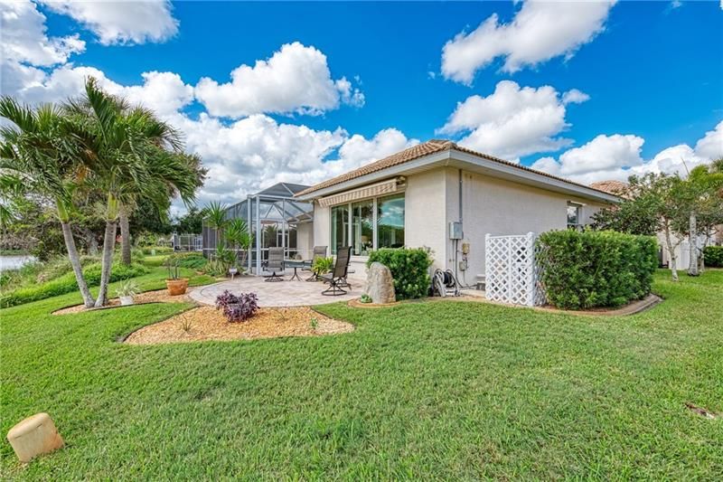 Recently Sold: $439,000 (3 beds, 2 baths, 2417 Square Feet)