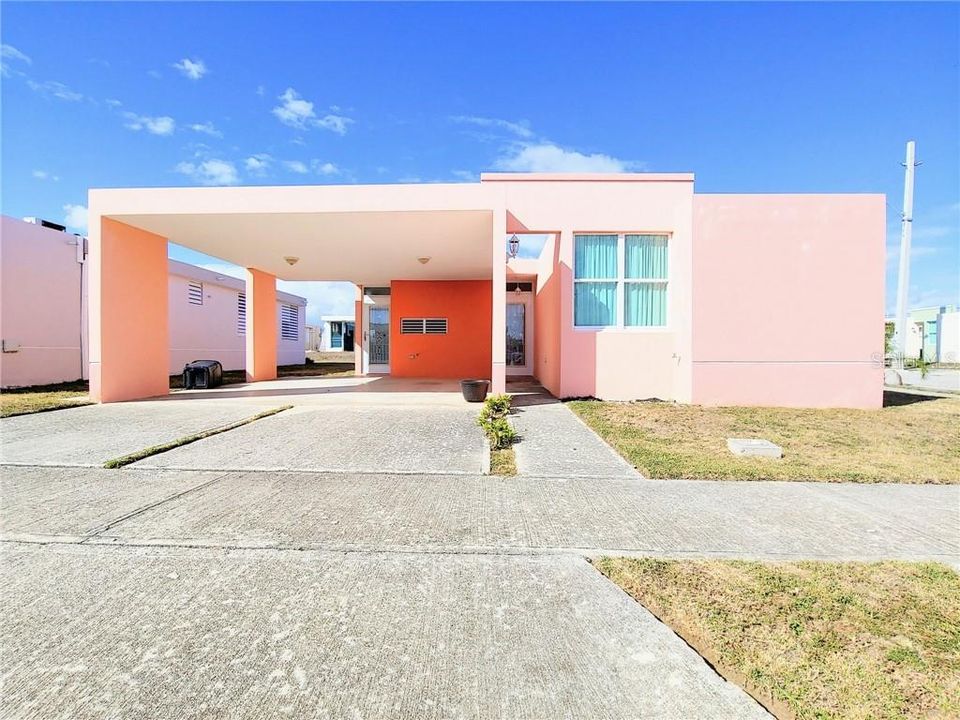 Recently Sold: $109,900 (3 beds, 2 baths, 1050 Square Feet)
