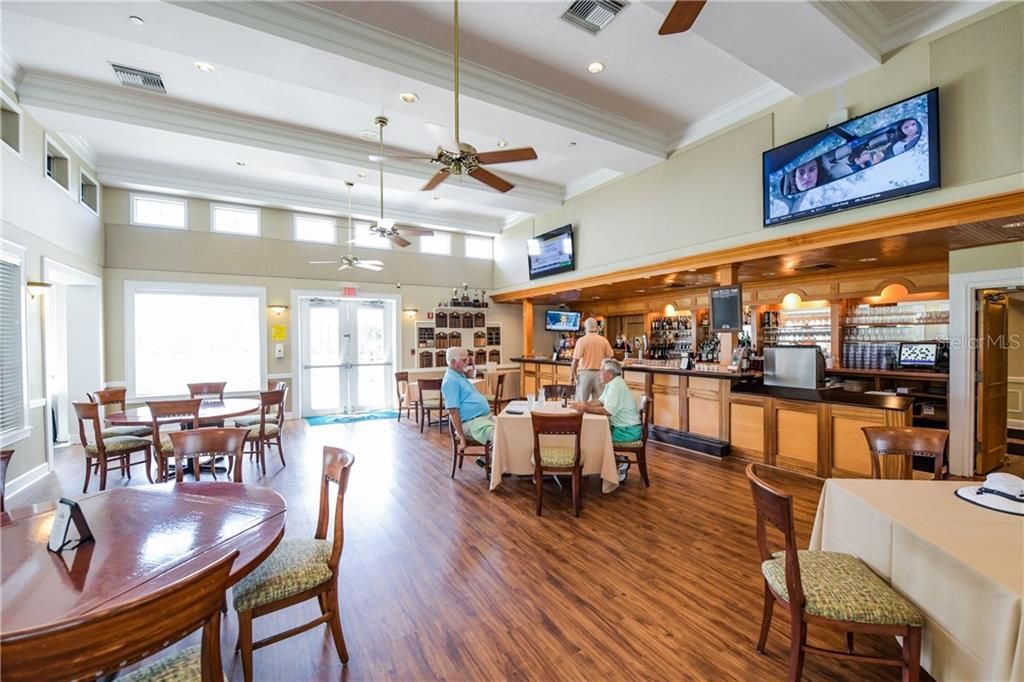Bar/Grille at the Clubhouse