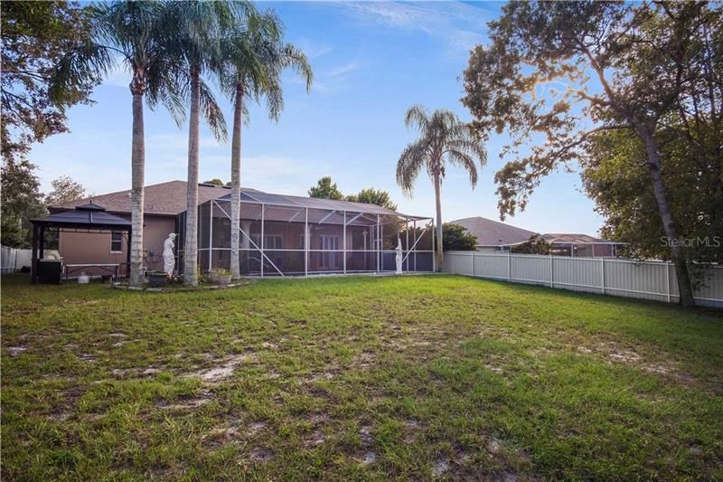 Recently Sold: $260,000 (4 beds, 2 baths, 1789 Square Feet)