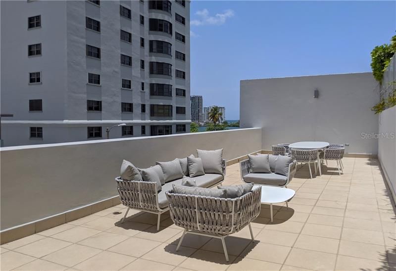 Recently Sold: $1,100,000 (2 beds, 2 baths, 0 Square Feet)