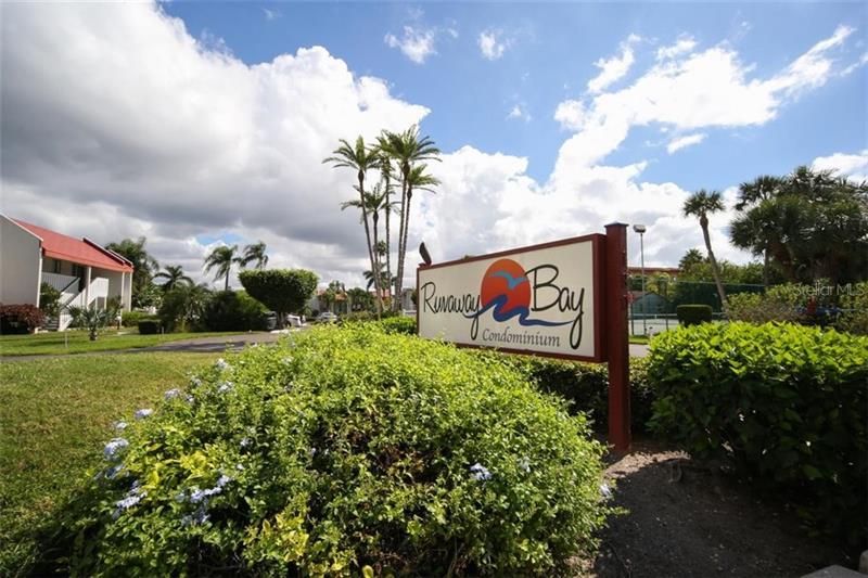 Runaway Bay is a picturesque and well maintained condo community on Anna Maria Island in Bradenton Beach.