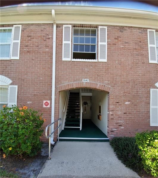 Recently Sold: $72,000 (1 beds, 1 baths, 825 Square Feet)
