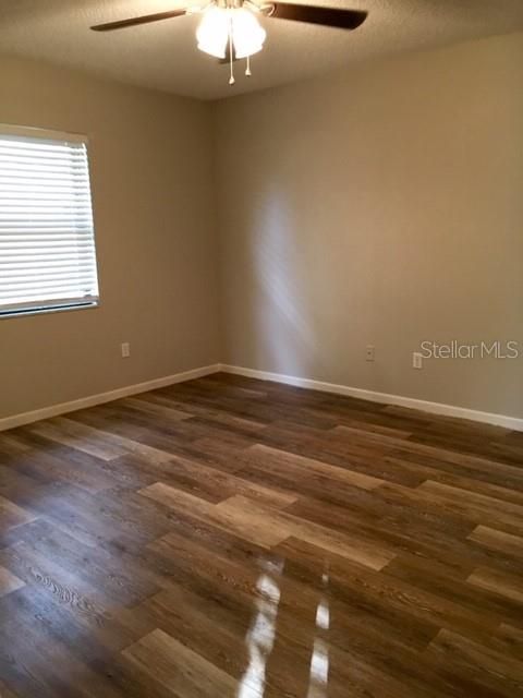 Recently Rented: $995 (2 beds, 2 baths, 1180 Square Feet)