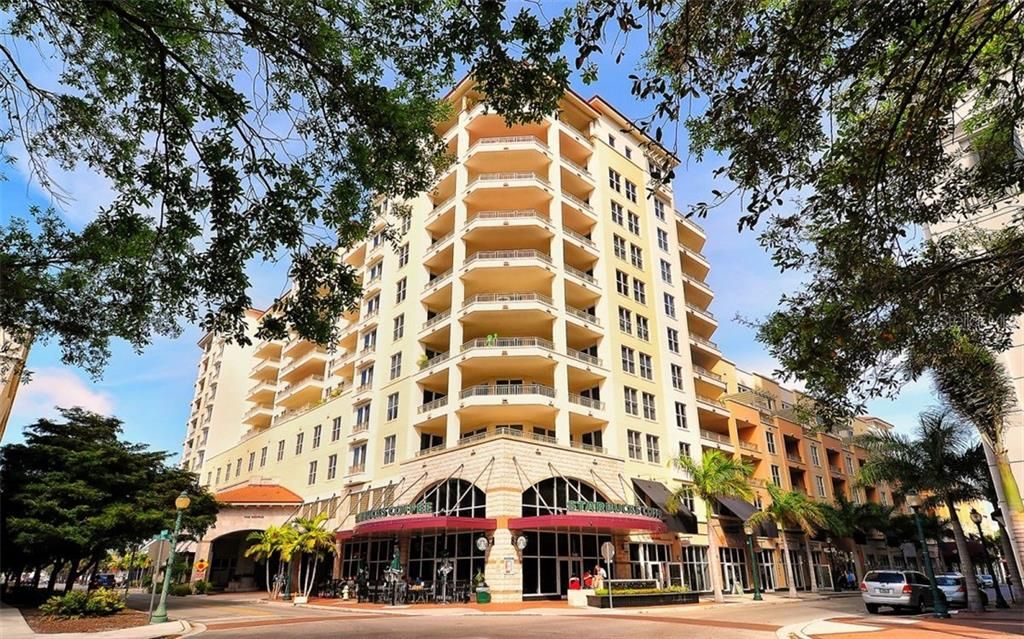 Recently Sold: $707,000 (2 beds, 2 baths, 1725 Square Feet)