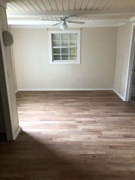 Recently Rented: $895 (2 beds, 2 baths, 900 Square Feet)
