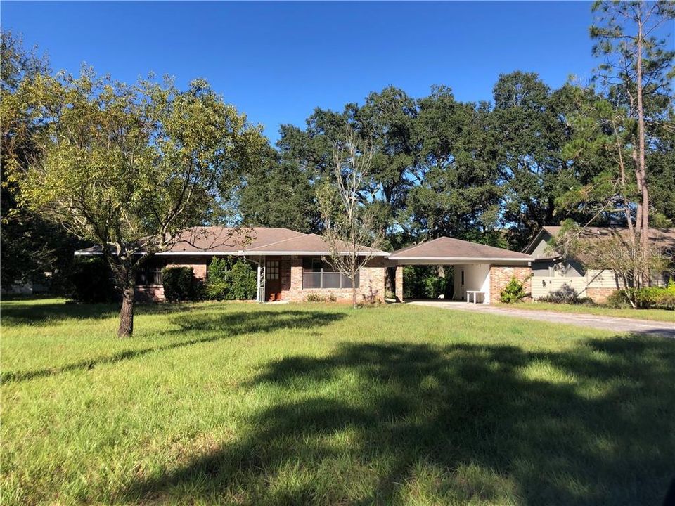 Recently Sold: $150,000 (3 beds, 2 baths, 1507 Square Feet)