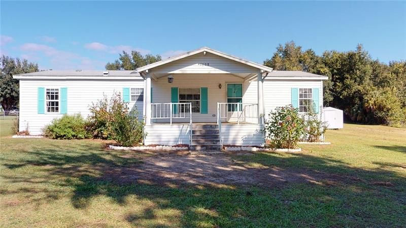 Recently Sold: $179,000 (3 beds, 2 baths, 1352 Square Feet)