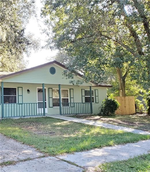 Recently Sold: $185,000 (3 beds, 2 baths, 1107 Square Feet)