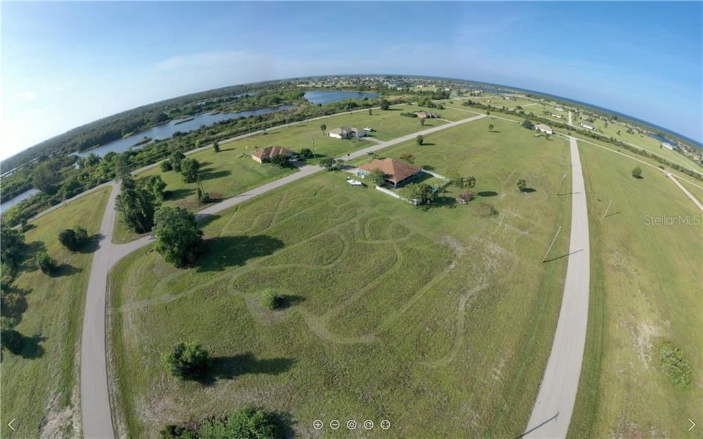 Недавно продано: $13,000 (0.26 acres)