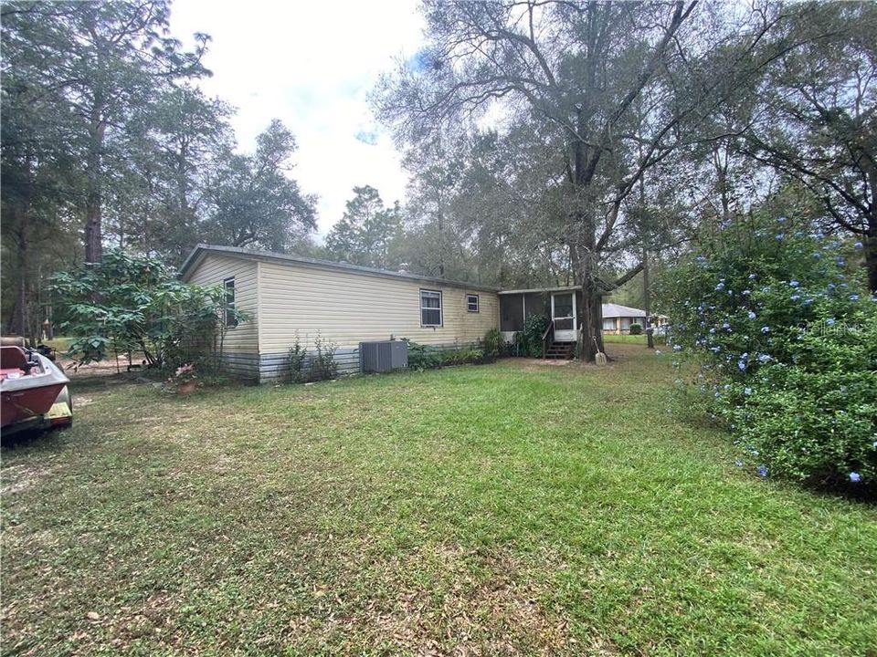 Recently Sold: $115,000 (3 beds, 2 baths, 1152 Square Feet)