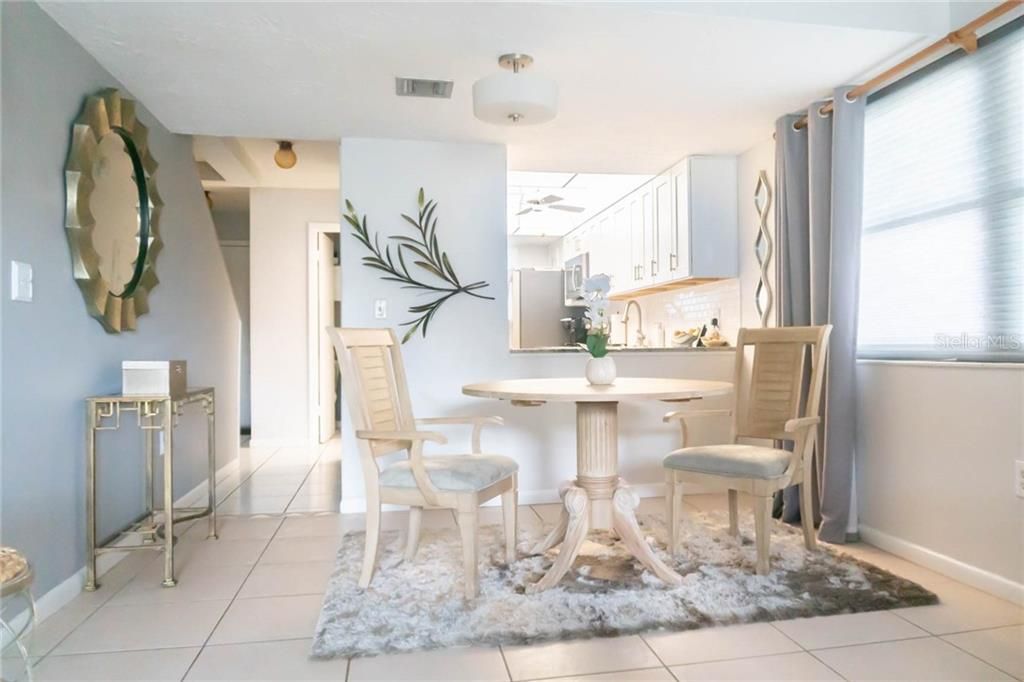 Recently Sold: $225,000 (2 beds, 2 baths, 1444 Square Feet)