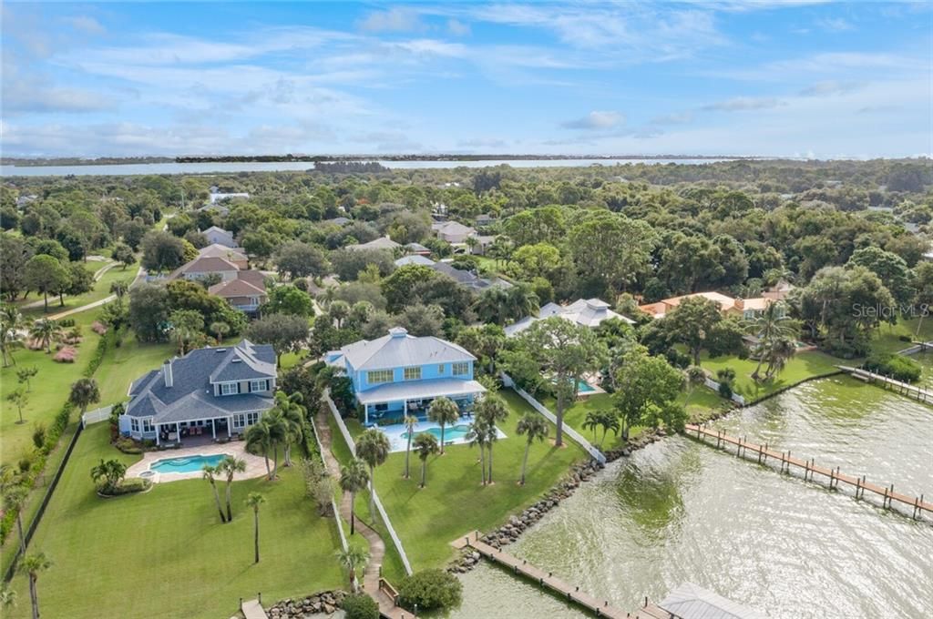 Recently Sold: $1,275,000 (5 beds, 3 baths, 3383 Square Feet)