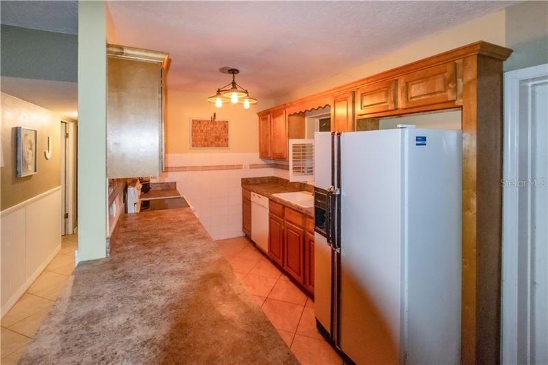 Recently Sold: $158,000 (3 beds, 1 baths, 1259 Square Feet)