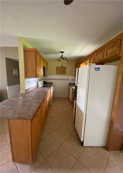 Recently Sold: $158,000 (3 beds, 1 baths, 1259 Square Feet)