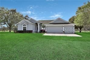 Recently Sold: $470,000 (4 beds, 3 baths, 2568 Square Feet)