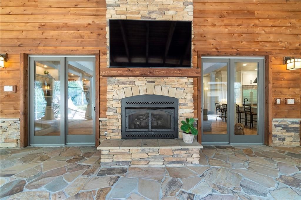 Outdoor Gas Fireplace