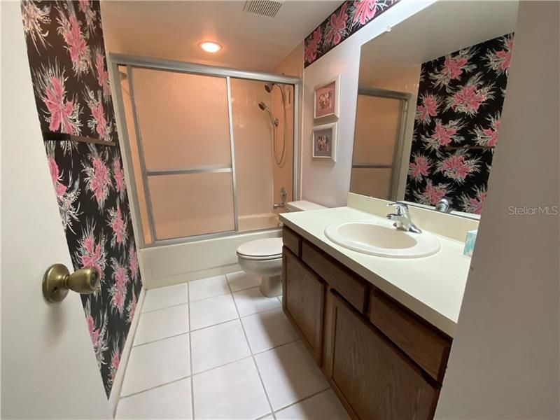 Recently Sold: $99,900 (1 beds, 1 baths, 667 Square Feet)