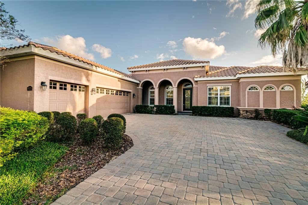 Recently Sold: $549,900 (4 beds, 3 baths, 3173 Square Feet)