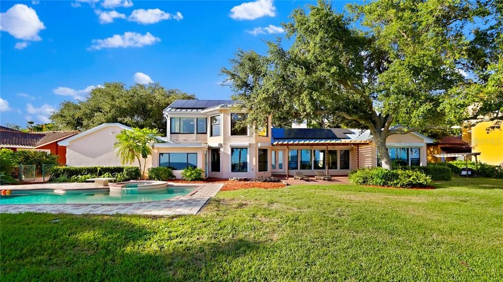 Recently Sold: $1,400,000 (3 beds, 3 baths, 3396 Square Feet)