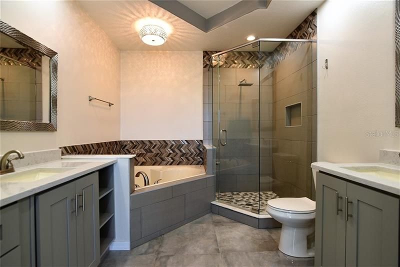 最近租的: $1,950 (3 贝兹, 2 浴室, 2029 平方英尺)