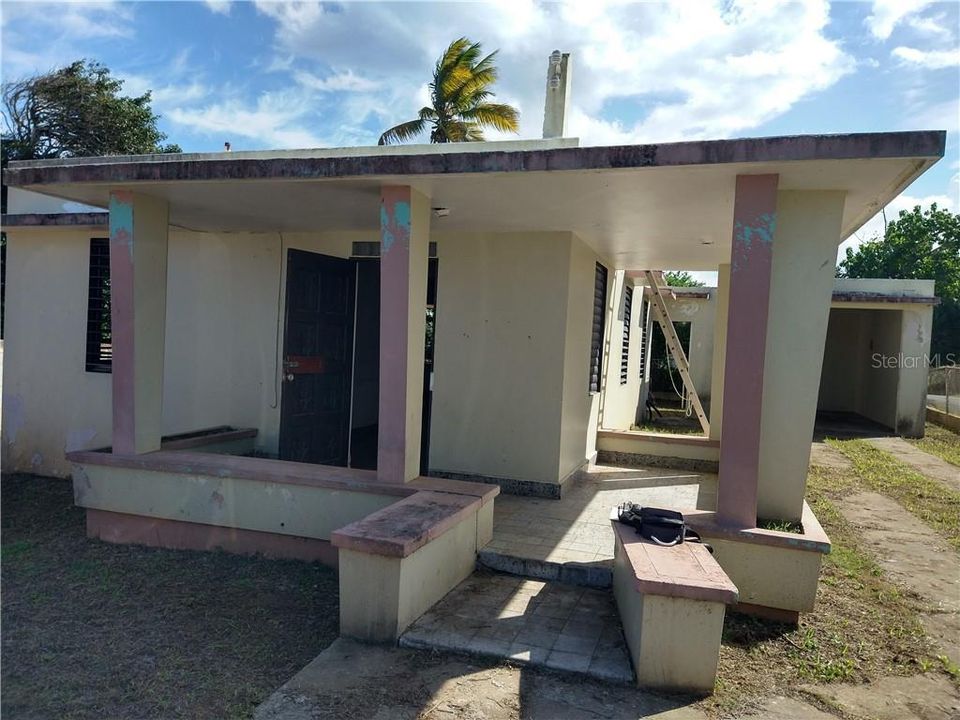 Vendido Recientemente: $75,000 (2 camas, 1 baños, 850 Pies cuadrados)