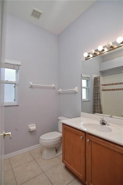 最近租的: $2,495 (3 贝兹, 2 浴室, 2096 平方英尺)