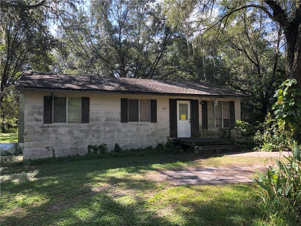 Recently Sold: $129,900 (2 beds, 2 baths, 1330 Square Feet)
