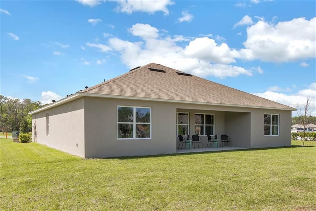 Recently Sold: $309,990 (4 beds, 2 baths, 2319 Square Feet)