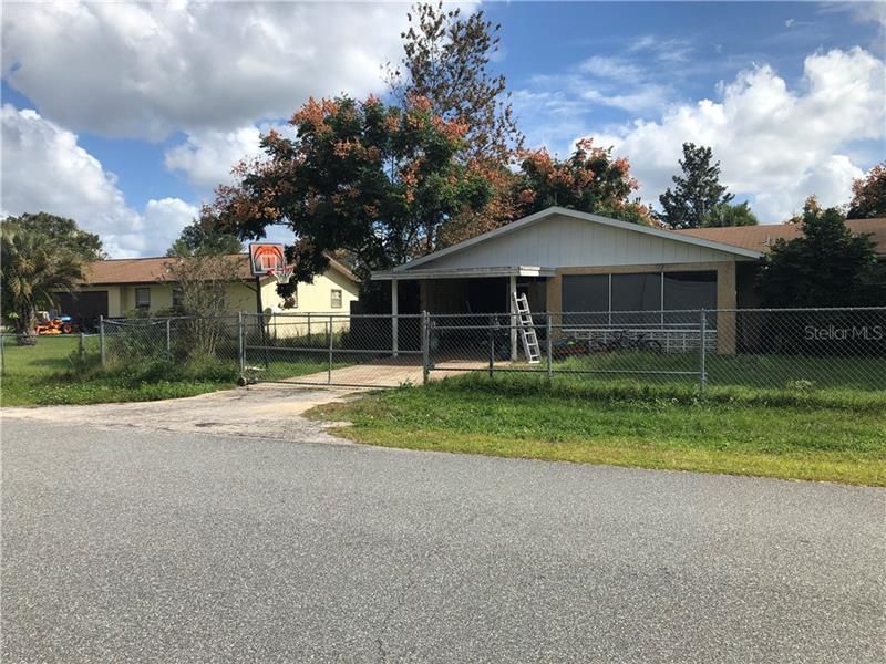 Recently Sold: $79,900 (2 beds, 2 baths, 1481 Square Feet)
