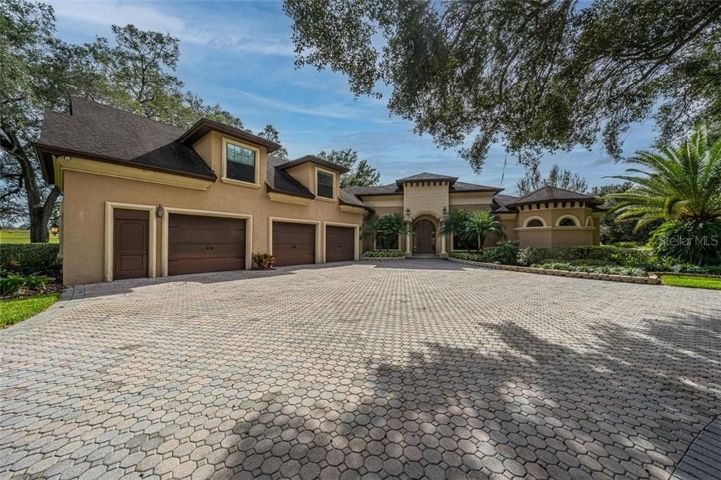 Recently Sold: $825,999 (4 beds, 4 baths, 4954 Square Feet)