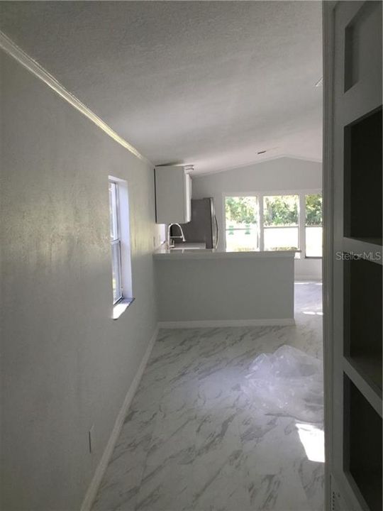 Vendido Recientemente: $149,500 (2 camas, 2 baños, 901 Pies cuadrados)