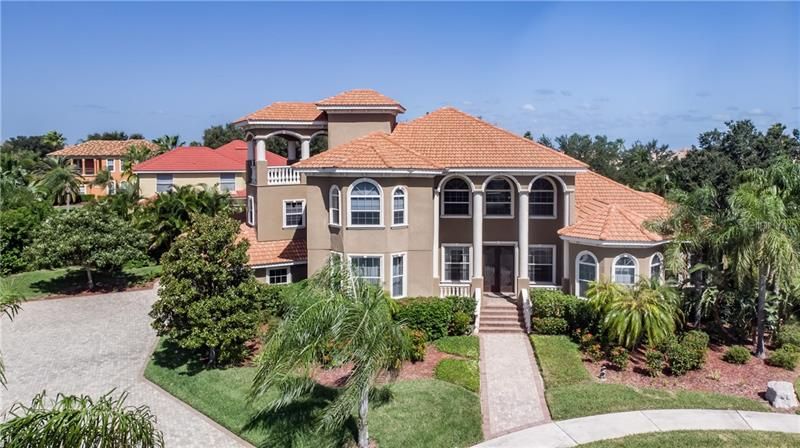 Recently Sold: $850,000 (4 beds, 3 baths, 4618 Square Feet)