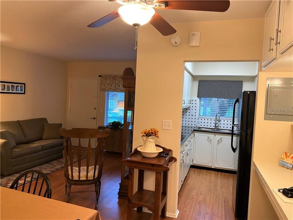 Recently Sold: $45,000 (1 beds, 1 baths, 640 Square Feet)