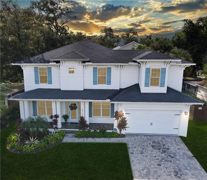 Recently Sold: $840,000 (5 beds, 4 baths, 3271 Square Feet)