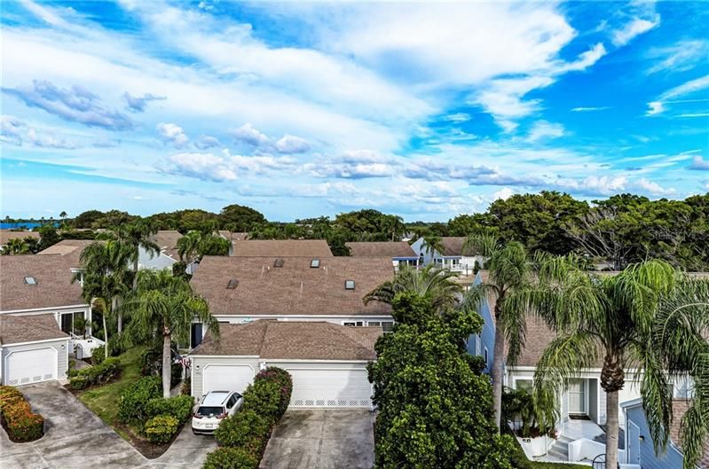 Recently Sold: $355,000 (3 beds, 2 baths, 1547 Square Feet)