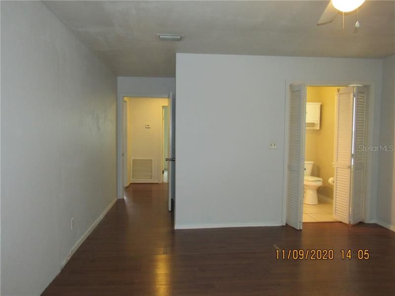 Recently Rented: $1,250 (2 beds, 2 baths, 1140 Square Feet)