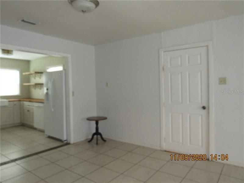 Recently Rented: $1,250 (2 beds, 2 baths, 1140 Square Feet)