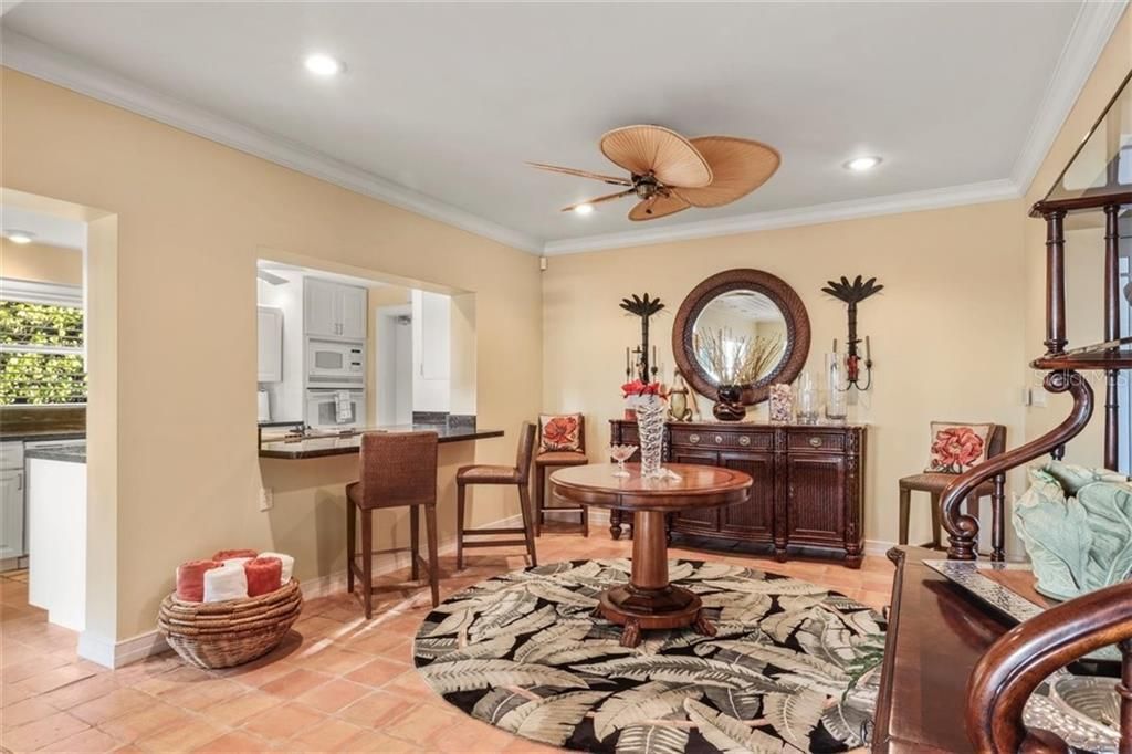 Recently Sold: $3,860,000 (4 beds, 3 baths, 3475 Square Feet)