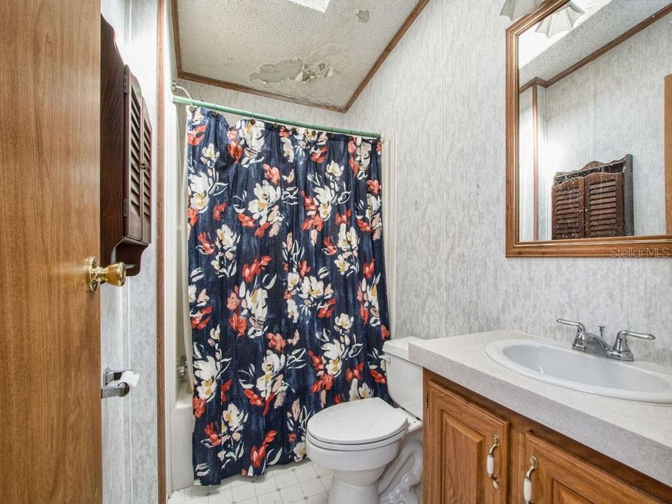 Недавно продано: $275,000 (3 спален, 2 ванн, 1680 Квадратных фут)