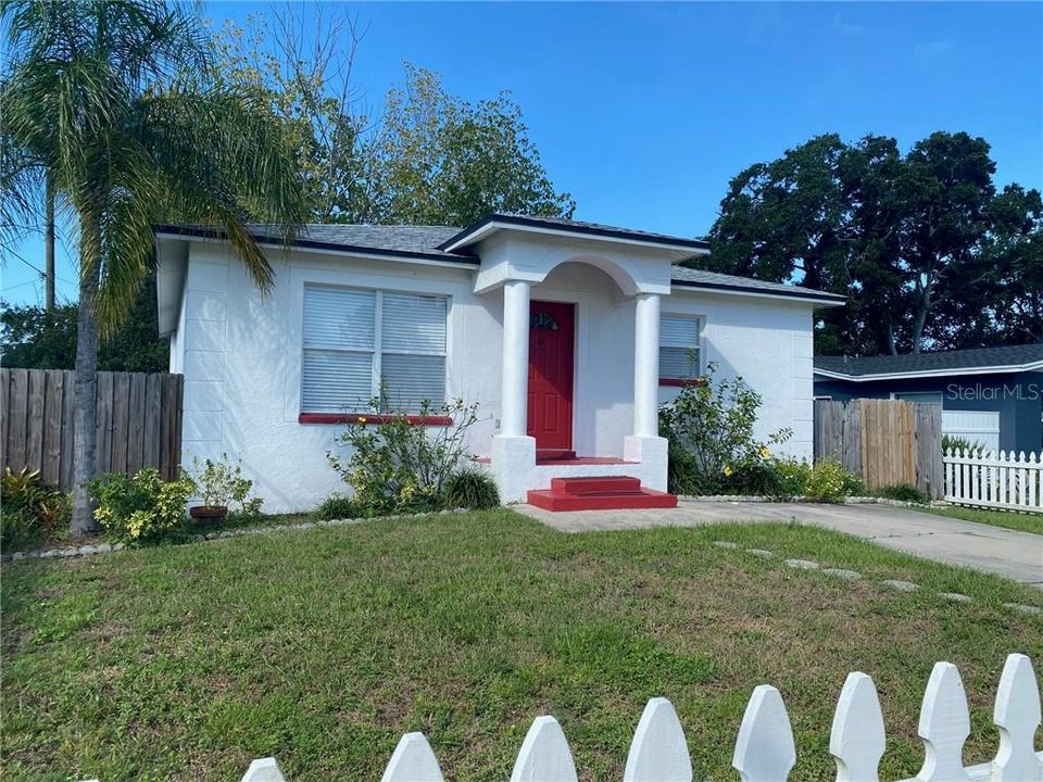 Recently Sold: $249,999 (3 beds, 2 baths, 1200 Square Feet)