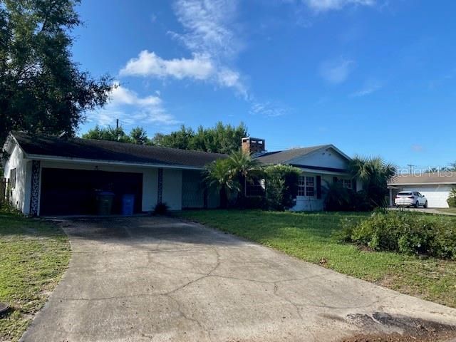 Recently Sold: $350,000 (3 beds, 2 baths, 1827 Square Feet)
